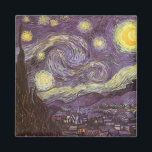 Imán Vincent van Gogh - Noche Starry<br><div class="desc">Noche estrellada (1889) de Vincent van Gogh es una pintura vintage de la naturaleza del paisaje artístico de arte fino. Vista de una ciudad en un valle por la noche con nubes girando, las estrellas brillando y una hermosa luna dorada de media luna amarilla. Se pintó durante el día desde...</div>