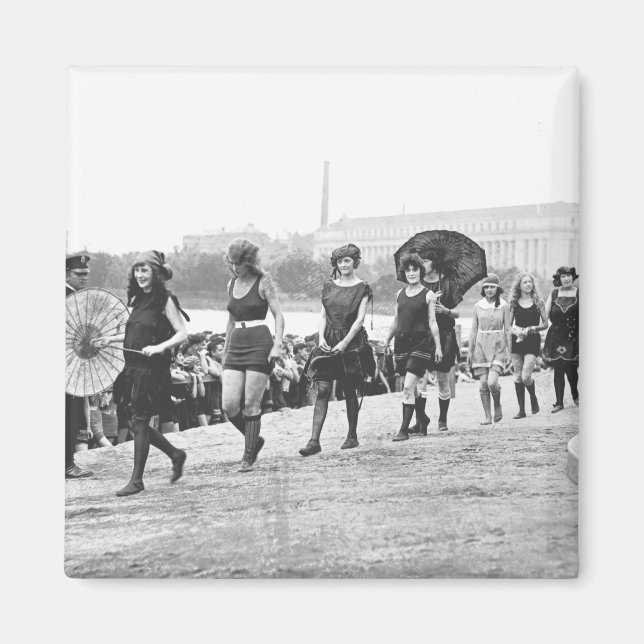 Imán Viñeta de Chicas de glamour de Beauty Show 1922 (Frente)