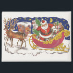 Imán Vintage Christmas, Jolly Santa Claus con Sleigh<br><div class="desc">Diseño de vacaciones de Navidades de ilustracion de época del clásico libro de cuentos para niños "Fue la noche antes que los Navidades". Este diseño presenta a un alegre Santa Claus con su burla en el trineo de los juguetes que saca su equipo de renos. Santa está a punto de...</div>