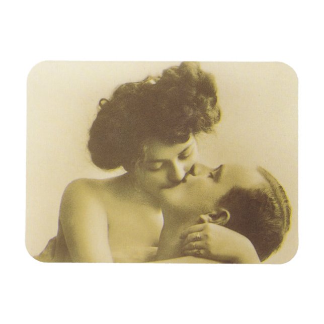 Imán Vintage love couple kissing sepia illustration
