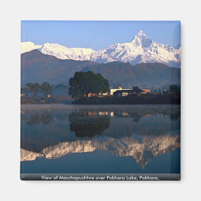 Imán Vista de Macchapuchhre sobre el lago Pokhara, Pokh (Frente)