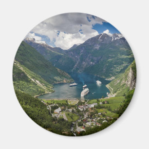 Imán Vista de Noruega a Geiranger desde Flydalsjuvet