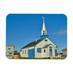 Imán Vista de una iglesia azul y blanca en la tribu Den
