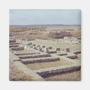 Imán Vista del sitio arqueológico, 1450-1200 A.C.