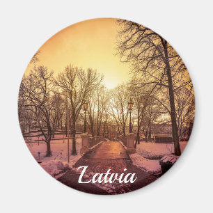 Imán Vista panorámica del parque de nieve durante la pu