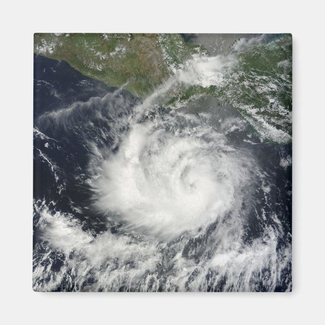 Imán Vista satelital de la tormenta tropical Darby (Frente)