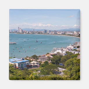 Imán Vistas a la bahía de Pattaya.