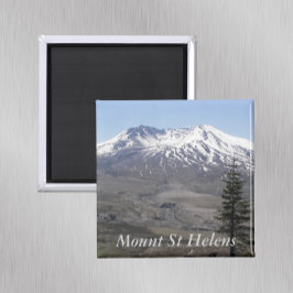 Imán Volcán del Monte St Helens cubierto de nieve
