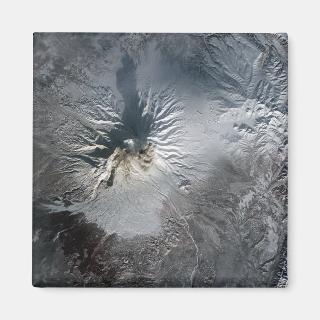 Imán Volcán Shiveluch en Rusia (Frente)