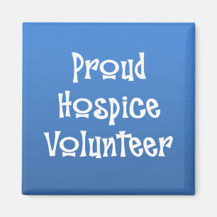 Imán Voluntario orgulloso del hospicio