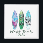 Imán Waikiki Beach Oahu Watercolor Surfboards<br><div class="desc">La playa de Waikiki es una de las más famosas de Hawái,  por no hablar del mundo,  y el surf forma parte de la cultura. Un trío de elegantes tablas de surf con texto hace de este diseño el perfecto recuerdo de las vacaciones</div>