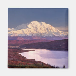 Imán Wonder Lake y Mt. Denali al amanecer en el