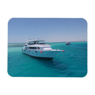 Imán Yate blanco de nieve Dahab Lady en postal del Mar