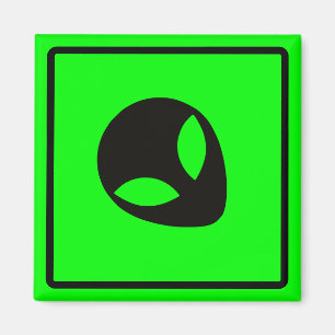 Imán Zona XING de alienígena verde y negro