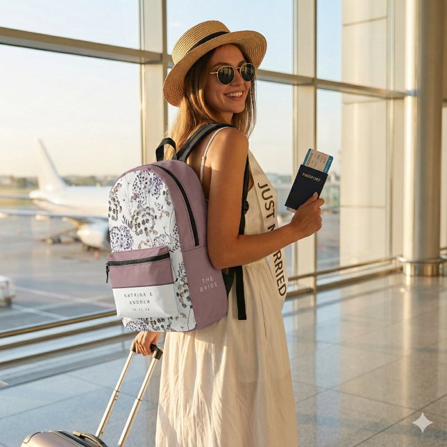 Impresa Mochila de novia floral acuarela boho (This beautiful personalized backpack would make a great gift for the new bride! )