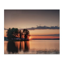 Atardecer sobre el lago