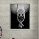 Impresión de arte Ballerina en blanco y negro<br><div class="desc">Esta hermosa galería de arte Black and White Ballerina es ideal para decorar una sala de estar o un dormitorio elegante y femenino.</div>