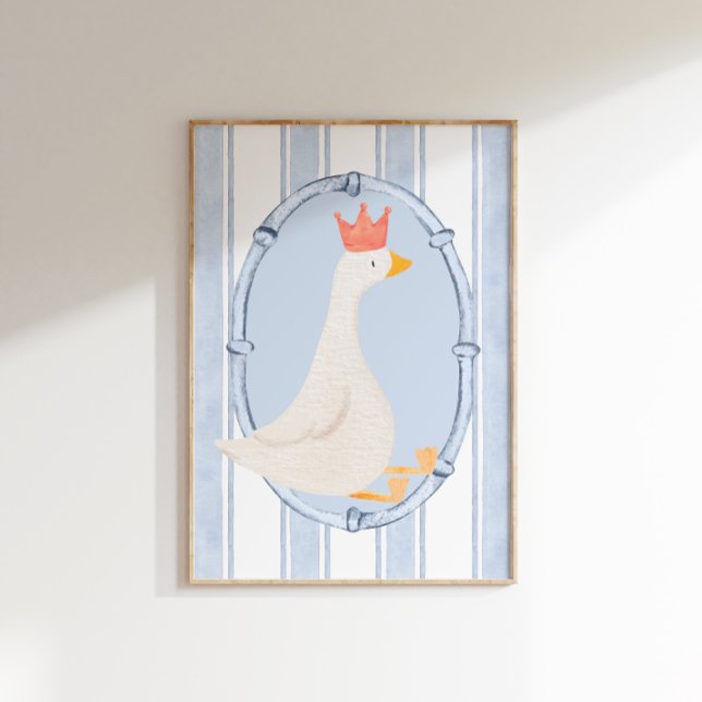 Impresión de vivero de ganso tonto azul acuarela (A white goose wearing a red crown on a blue and white striped background in a gold frame.)