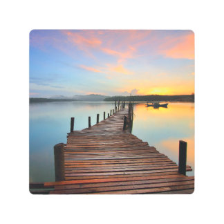 Impresión En Metal Amanecer con muelle y barco en Lake Jetty