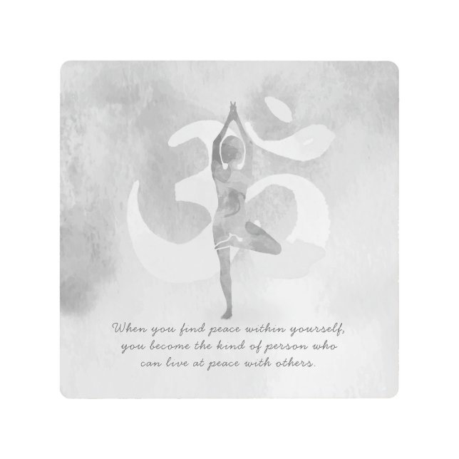 Impresión En Metal Cita de Rótulo Pose Om del árbol de meditación del (Anverso)