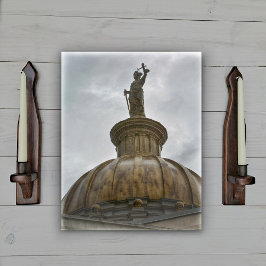 Impresión En Metal Dama Justicia con espada y escalas de justicia