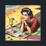 Impresión En Metal Dama Retro en Beach Daydreaming sobre la moda<br><div class="desc">Mujer de arte pop retro con un vestido de mediados de siglo al estilo de los años 50 tomando un cóctel y soñando con la moda leyendo una revista en la playa.</div>