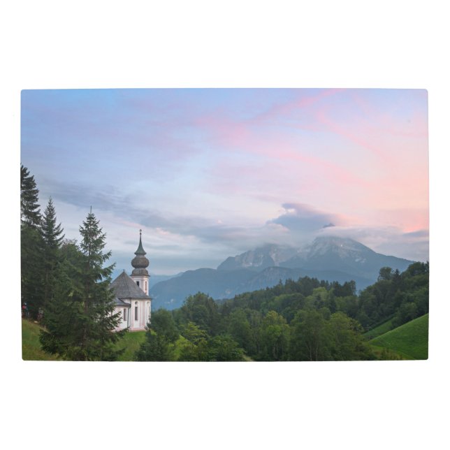 Impresión En Metal Iglesia con los Alpes al atardecer (Anverso)