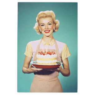 Impresión En Metal Mamá retro sostiene un pastel de celebración