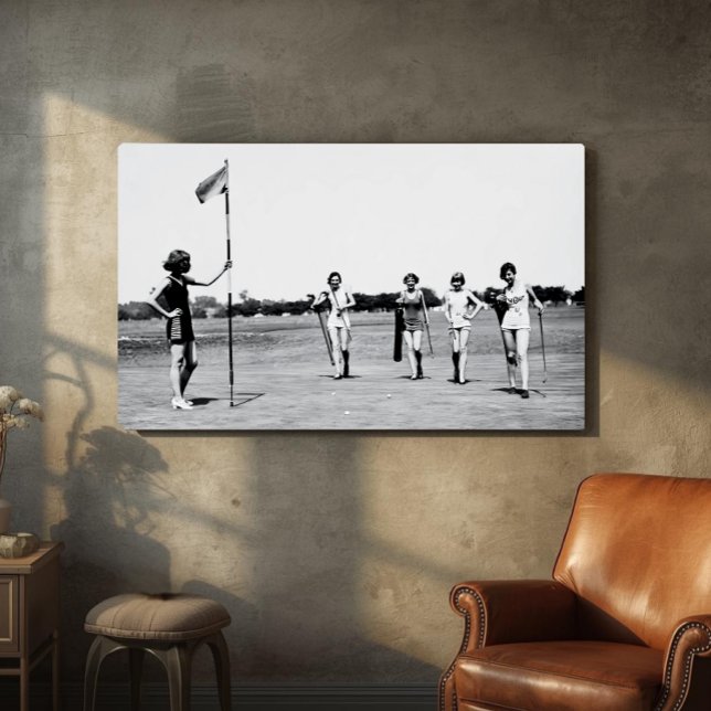 Impresión En Metal Retro Women Golfers Art Deco Black and White Photo (Subido por el creador)