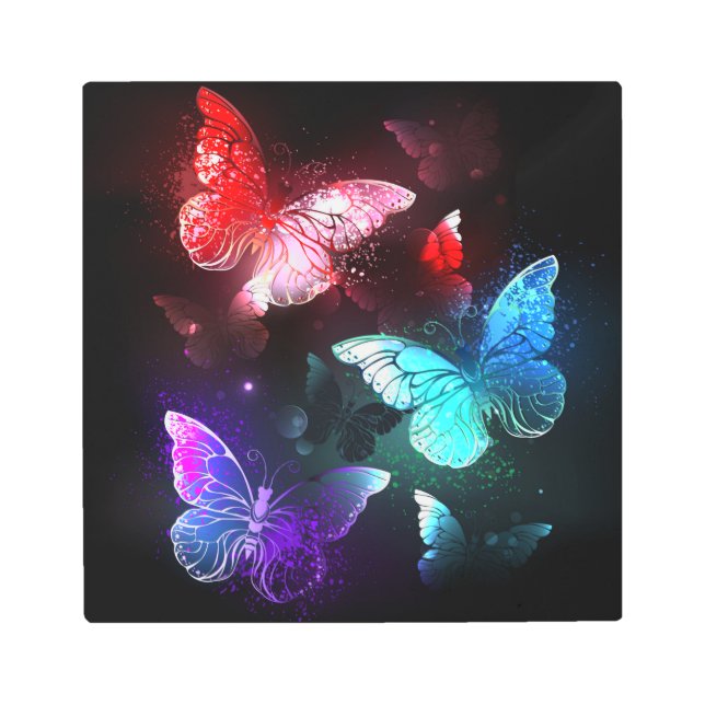 Impresión En Metal Tres mariposas brillantes en el fondo nocturno (Anverso)