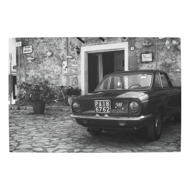 Impresión En Metal Vehículo FIAT de época en Italia monocromo (Anverso)