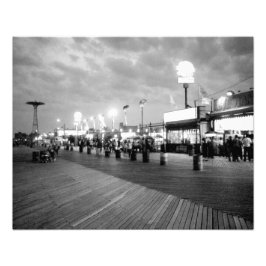 Impresión fotográfica 'The Boardwalk at Night'