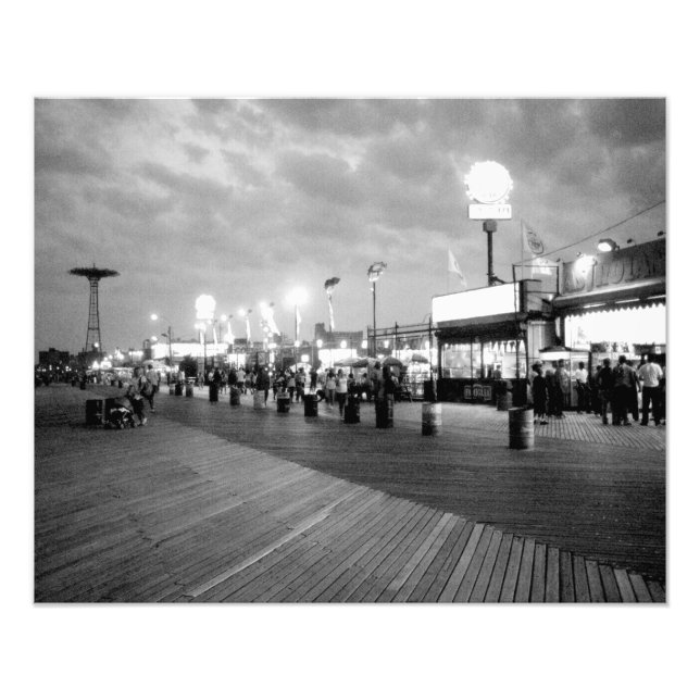 Impresión fotográfica 'The Boardwalk at Night' (Frente)