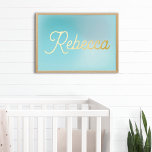 Impresión Metalizada Su nombre personalizado | Oro moderno de gradiente<br><div class="desc">Decoración moderna de la guardería Relieve metalizado dorado de gradiente azul del bebé Imprime Poster con el nombre personalizado de su elección.</div>