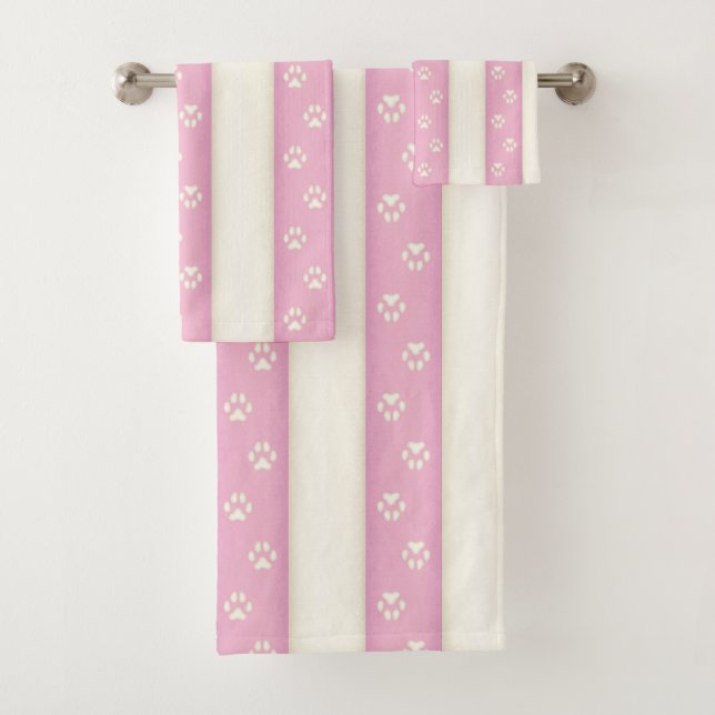 Impresiones de la pata de perro en Bonito de franj (In situ)