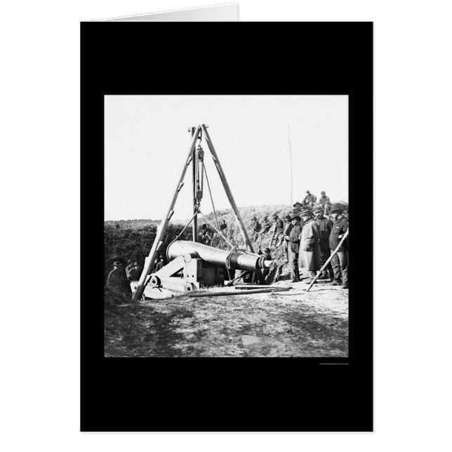 Ingenieros retirando una pistola para el general S (Frente)