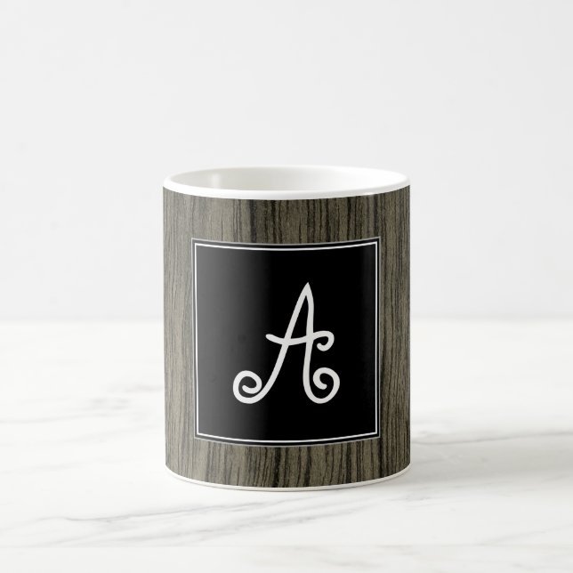 Inicial del personalizado + Falsa taza de madera (Centro)