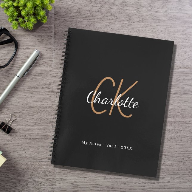 Iniciales de monograma de oro negro nombre diario  (Subido por el creador)