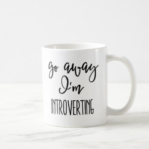 ¡Introverts! ¡Su taza está aquí!