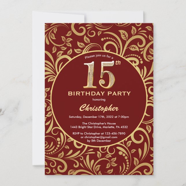 Invitación 15.º cumpleaños Burgundy Rojo y Patrón Floral de O (Anverso)