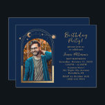 Invitación 21.ª Fiesta de cumpleaños Celestial Foto Luna de O<br><div class="desc">21ª Fiesta de cumpleaños Twenty One Twenty First Celestial Photo Blue Gold Sun Moon Stars Invitation Invita a las funciones de sol, luna y estrellas con un marco dorado sobre un fondo azul marino oscuro. Personalice editando el texto en los cuadros de texto proporcionados y agregando su foto favorita. FOTO...</div>