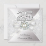 Invitación 25° aniversario Boda Fiesta Pearl Silver<br><div class="desc">Elegante Fiesta del 25° Aniversario Boda. Perla de color Plata Blanca,  números de diamantes plateados.</div>