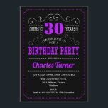 Invitación 30.º Fiesta de cumpleaños - Púrpura Negra<br><div class="desc">30.ª Invitación a la fiesta de cumpleaños. Elegante diseño retro negro,  morado,  blanco con diseño de pizarra y fuente de escritura. ¡Salud a 30 años! Mándame un mensaje si necesitas más personalización.</div>