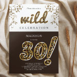 Invitación 30.º guión de globo de Relieve metalizado Leopard<br><div class="desc">Leopard Relieve metalizado Balloon Script Diseño de cumpleaños moderno. Los productos correspondientes se pueden encontrar en la colección de cumpleaños de adultos Leopard Relieve metalizado Balloon.</div>