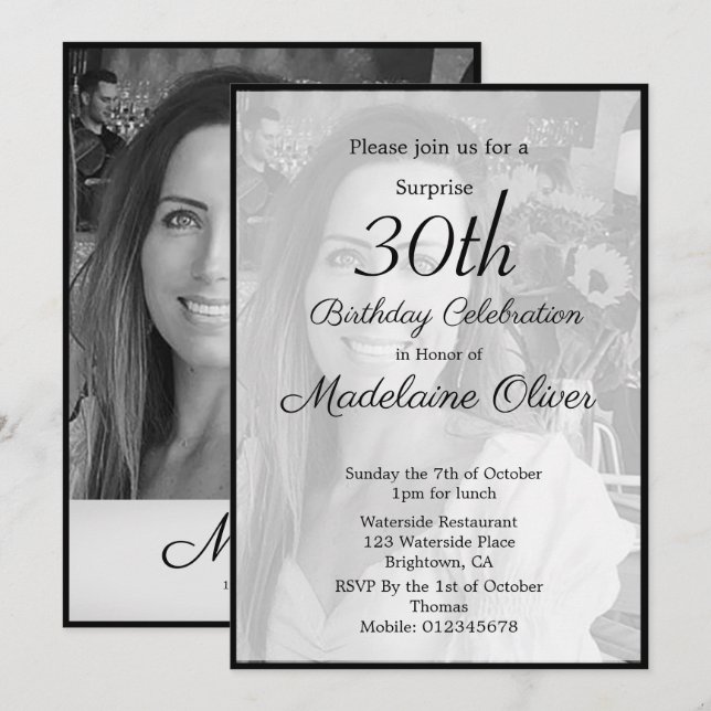 Invitación 30.º Monograma Clásico Foco Blanco Negro Cumpleaño (Anverso / Reverso)