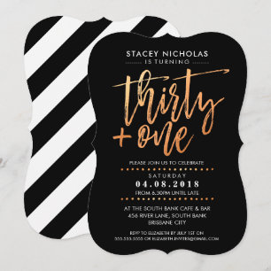 Invitación 30+1 MANO LETTERED SCRIPT trendy de cobre negro