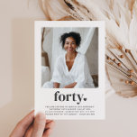 Invitación 40.ª foto de Heart Square Cumpleaños<br><div class="desc">Celebra tu cumpleaños con estilo con esta invitación de cumpleaños 40. Este diseño elegante ofrece espacio para una foto personalizada y la palabra "cuarenta" con un corazón encantador al lado, creando un toque cálido y acogedor. Perfecto para marcar el tono de una celebración inolvidable, esta plantilla de invitación es totalmente...</div>