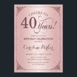 Invitación 40.º cumpleaños - Damasco de oro Rosa<br><div class="desc">40.ª Invitación de cumpleaños. Elegante diseño de rosa dorado de imitación vintage con un diseño de damasco rosa y blanco. Caracteriza el tipo de letra del guión malintencionado. ¡Salud a 40 años! ¡Se puede personalizar en cualquier edad! Mándame un mensaje si necesitas más personalización.</div>