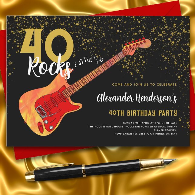Invitación 40.º Fiesta de cumpleaños 40 Rocks Guitar Gold Pur (40 rocks guitar black and gold 40th birthday party invitation )