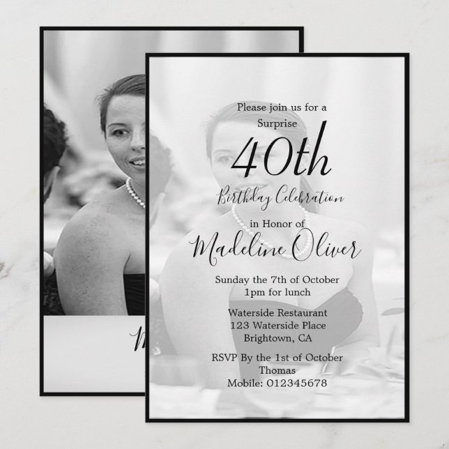 Invitación 40.º Monograma Clásico Foco Blanco Negro Cumpleaño (Anverso / Reverso)